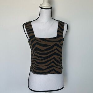 Lou & Grey Zebra Print Crop Top